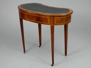 DAMSKRIVBORD, England, 1800-talets slut.