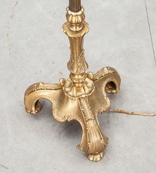 GOLVLAMPA, 1930-tal.