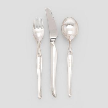 Tapio Wirkkala, A 36-piece 'Hopeasiipi' silver cutlery set, Kultakeskus, Hämeenlinna 1957.