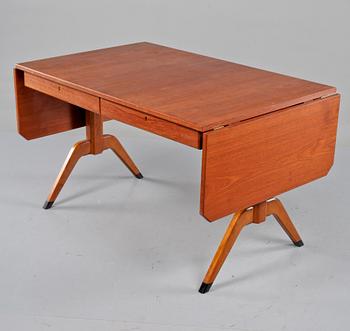 SKRIVBORD, 1900-talets mitt.