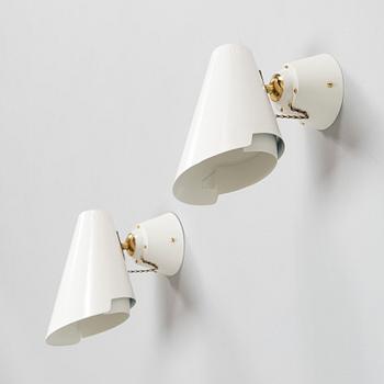 Paavo Tynell, a pair of mid-20th century '2351' wall lights for Taito.