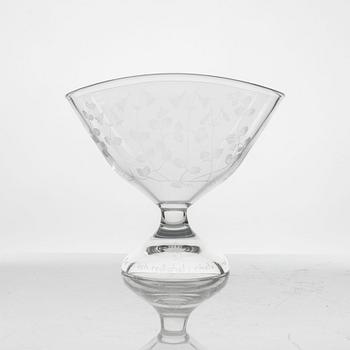 Lisa Bauer, a glass bowl, Kosta 1986.