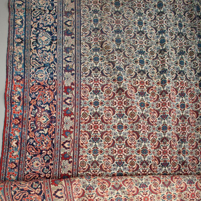 MATTA, semiantik, sannolikt Khorasan. Ca 470x300 cm.