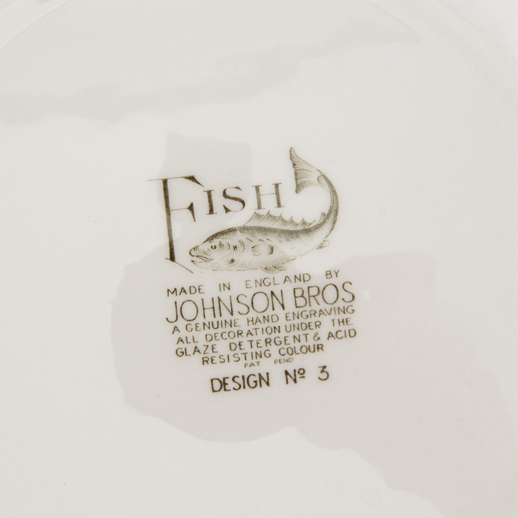 Service 8 pcs "Fish" Johnson Bros England, ironstone, first half/mid 20th century.