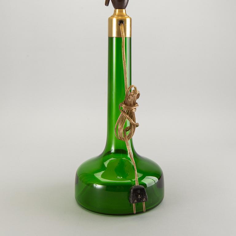 Bordslampa, glas, Holmegaard, Danmark, 1900-talets andra hälft.