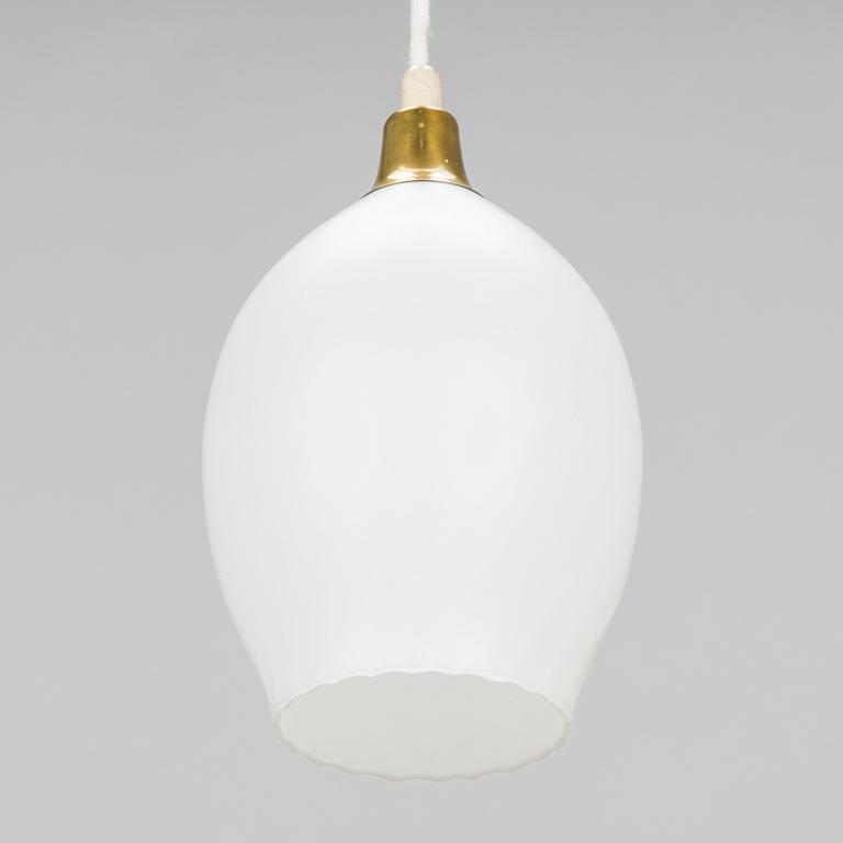 Gunnel Nyman, a mid-20th century '51157' pendant light for Idman.