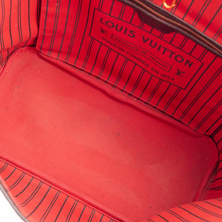 Louis Vuitton, a 'Neverfull MM' handbag, 2018.