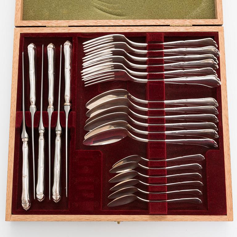 Bestickuppsättning, 24 delar, silver, "Chippendale", 1992-99. I besticklåda.