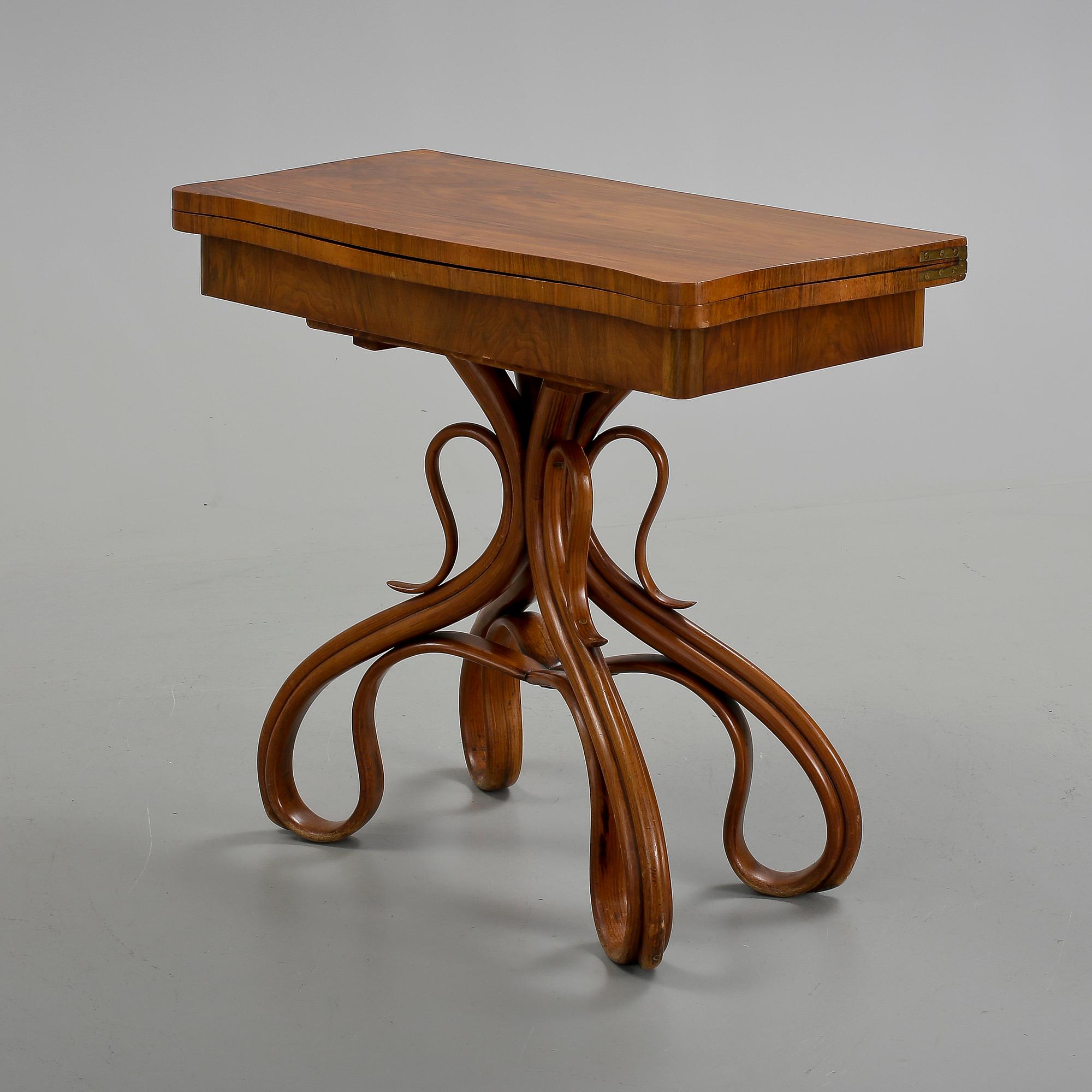 SPELBORD, "Spieltisch Nr. 3", Thonet, omkring år 1900.