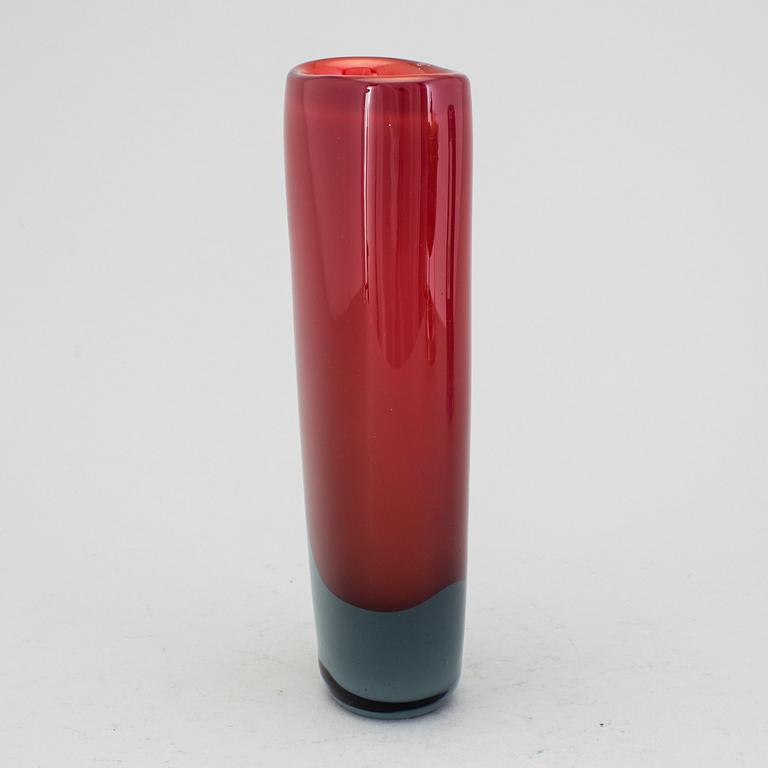 A glass vase by Vicke Lindstrand, Kosta 1950´s.