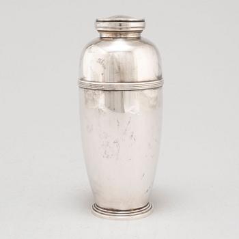 SYLVIA STAVE, coctail shaker, silver plated, CG HALLBERG, Sweden 1930's.