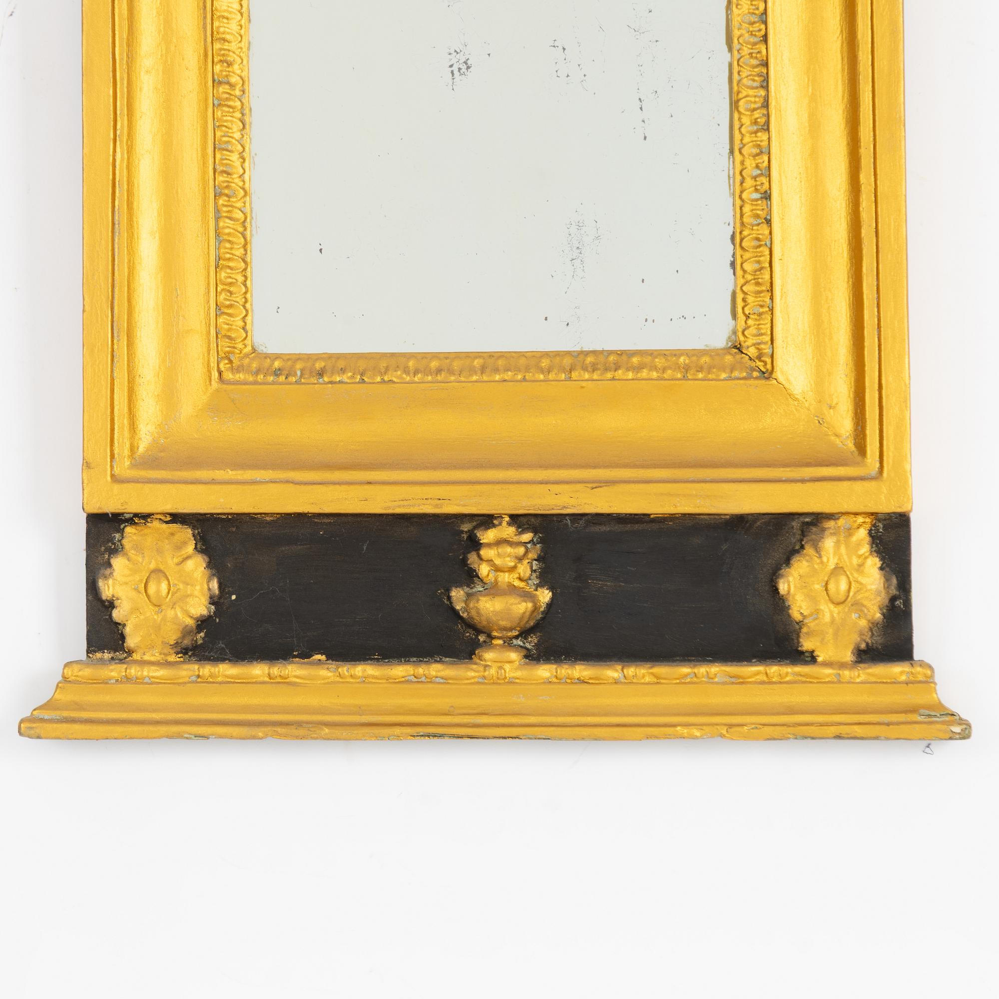Mirror, 19th century.