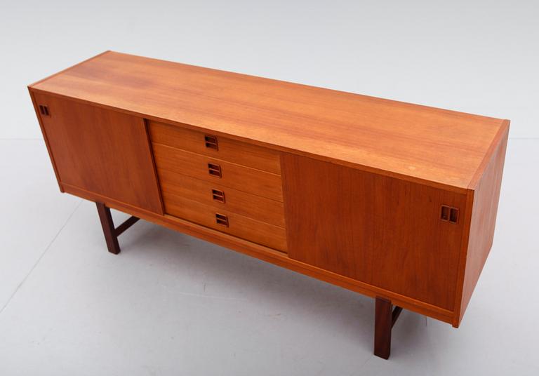 SIDEBOARD, 1900-talets andra hälft.