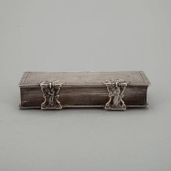 ETUI, silver, sannolikt Mellaneuropa 1800-tal. Vikt 298 g.