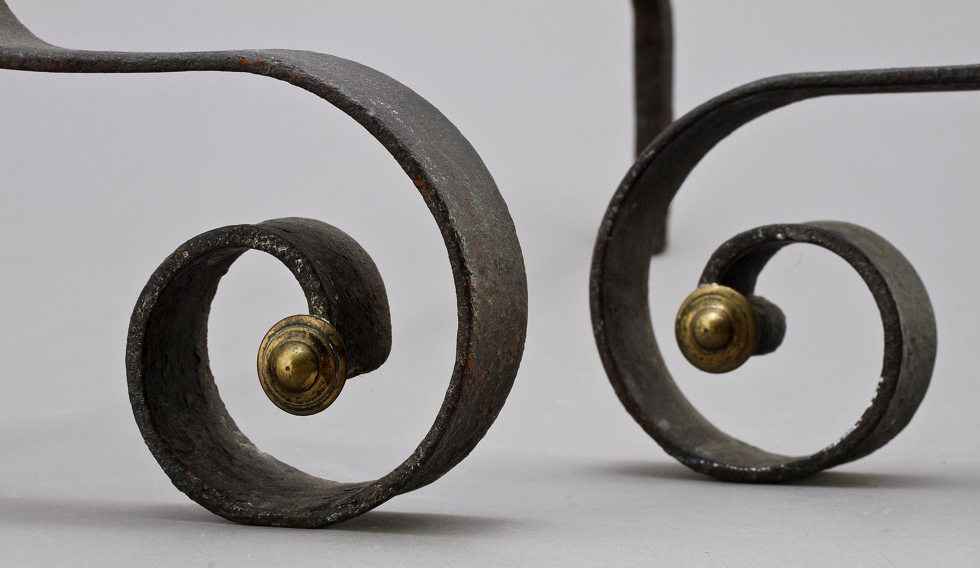 ELDHUNDAR,  järn, 1800-tal.