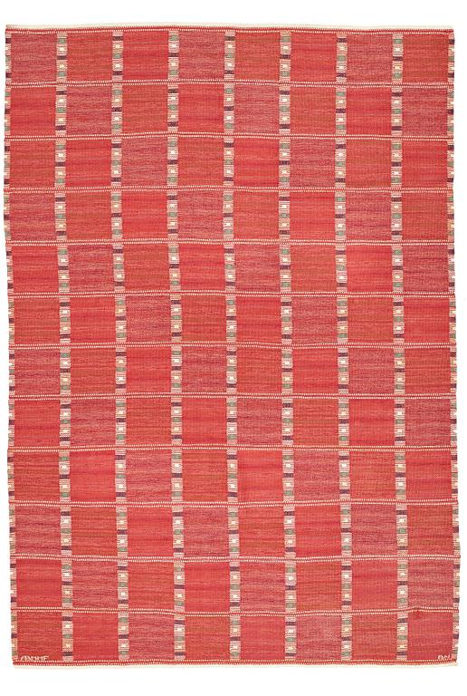 Barbro Nilsson, MATTO, "Falurutan, röd Borås", flat weave, ca 303 x 210,5 cm, signed AB MMF BN.
