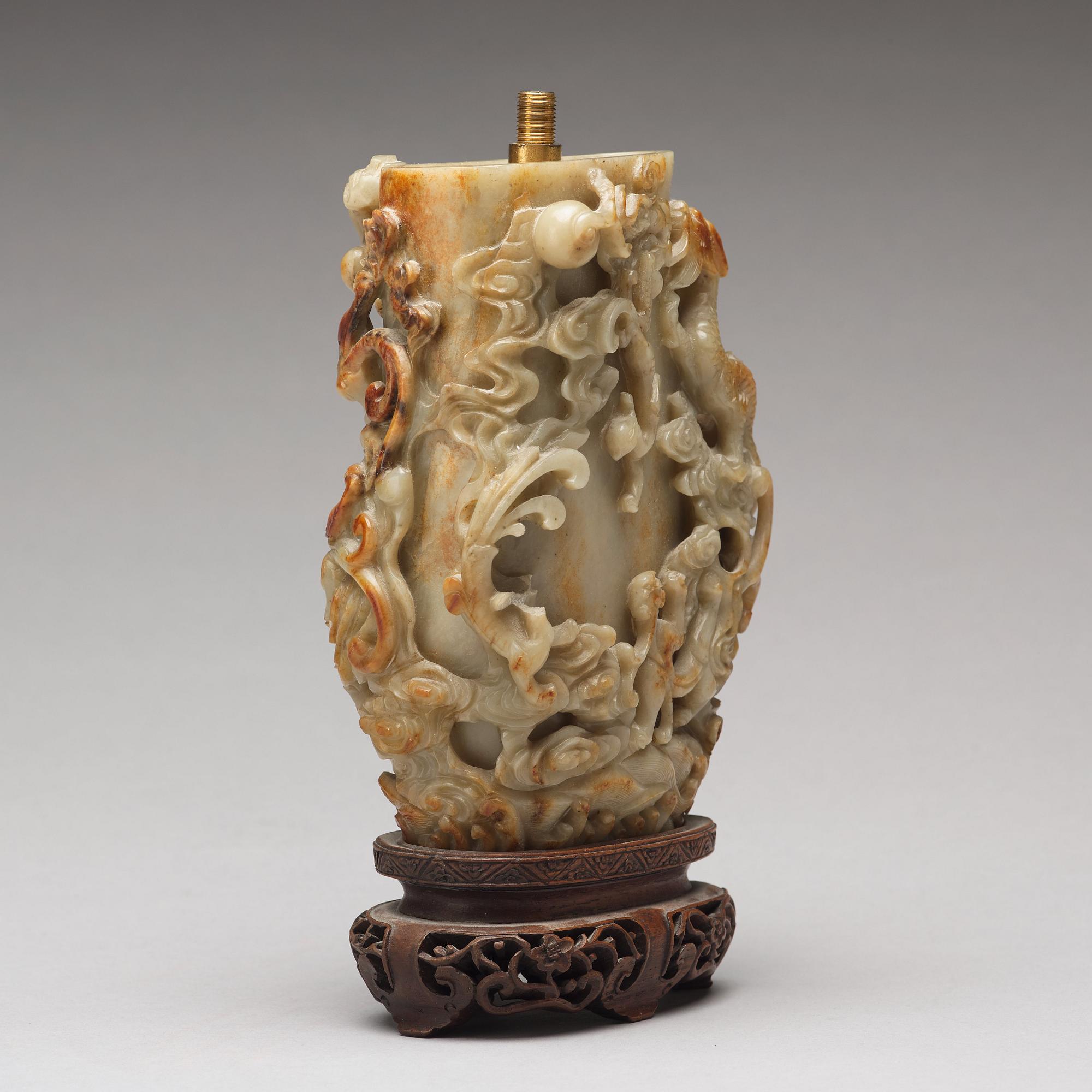 A sculptured stone vase, presumably late Qing dynasty.