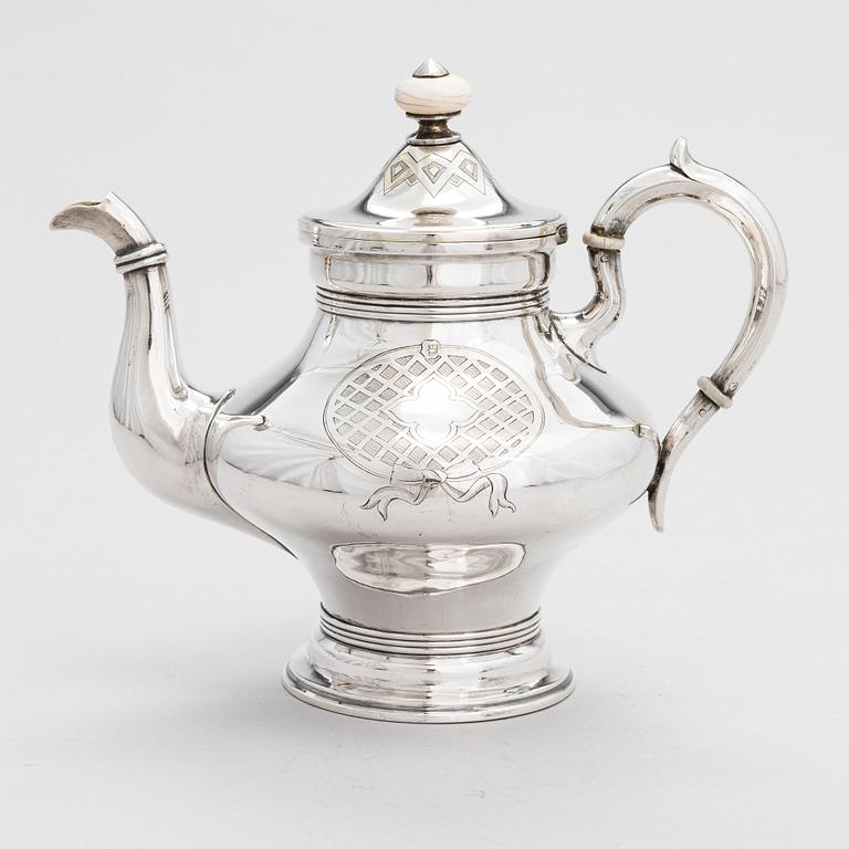 A Russian silver teapot, maker's mark of Andrei Wilgelmovich Wekman, Moscow 1871.