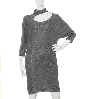 407. PACO RABANNE, a silver colored lurex dress.