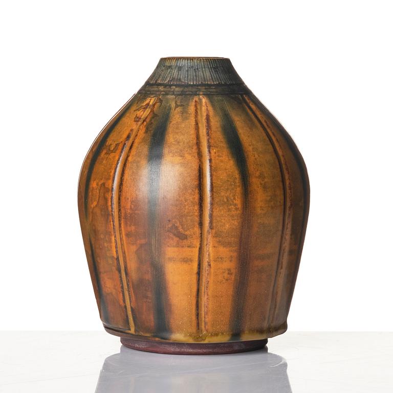 Wilhelm Kåge, a Farsta stoneware vas, Gustavsberg Studio 1953.