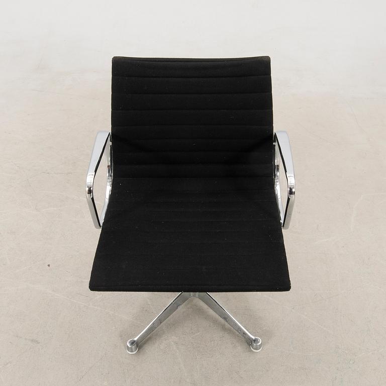Charles & Ray Eames, office chair "EA 107", Herman Miller, second half of the 20th century.