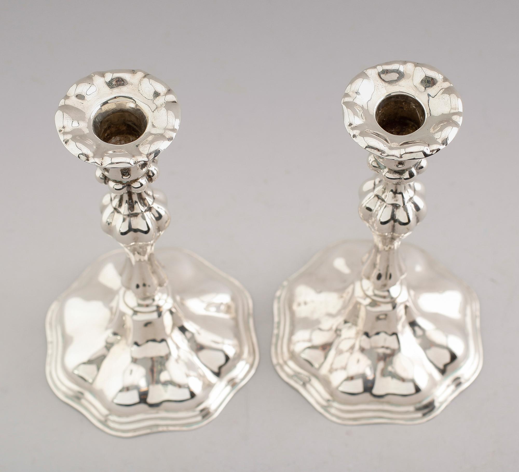 LJUSSTAKAR, 1 par, silver, 1900-talets första hälft.