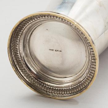 Bägare, silver, MGAB, Uppsala, 1940, vikt ca 260 g.