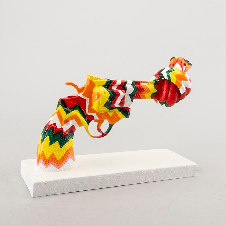 CARL FREDRIK REUTERSWÄRD, a Non-Violence Project Foundation scultpure 2014.