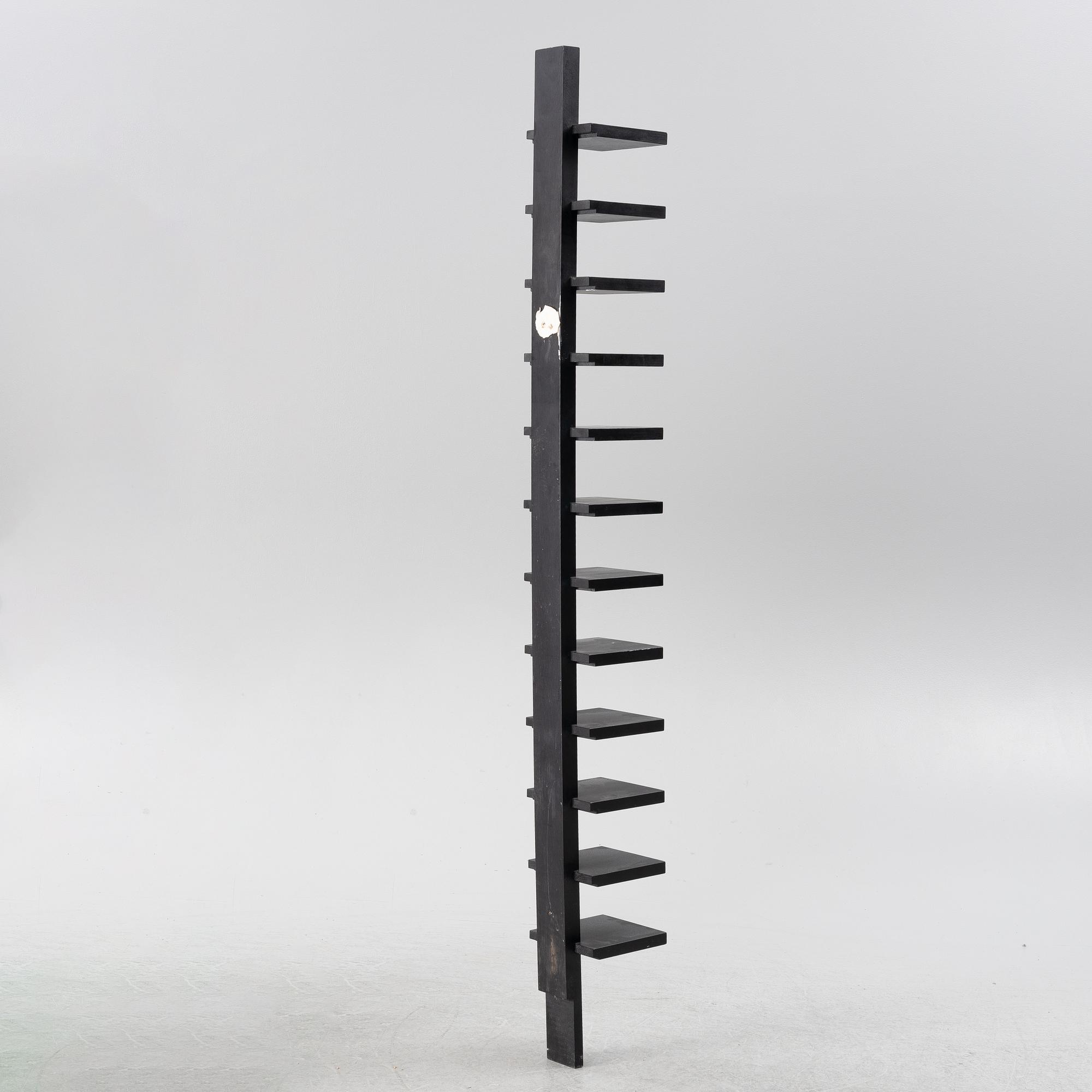 John Kandell, Shelf, 'Pilaster', Källemo.