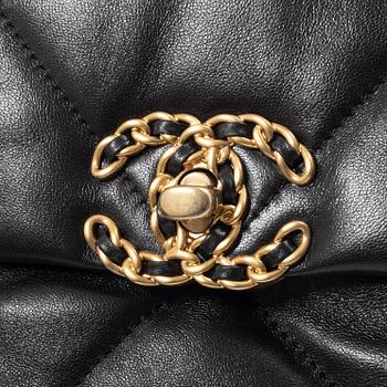 Chanel, bag, "19 Medium Flap Bag".