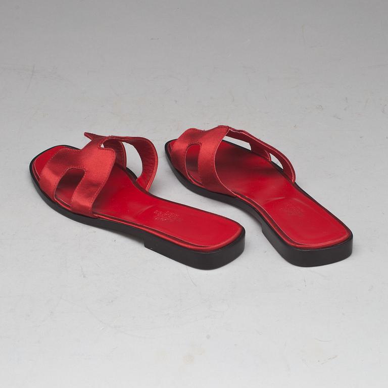 SKOR. Hèrmes, slip in sandal. "Oasis H sandal Oran".