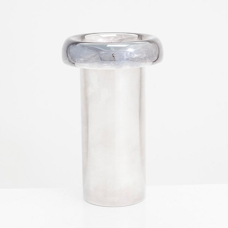 Tapio Wirkkala, a 'Growth' sterling silver vase, Kultakeskus Oy, Hämeenlinna 1990.