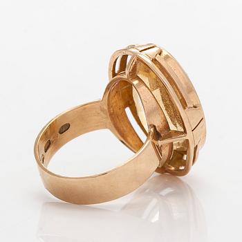 Sormus, 14K kultaa ja sitriini, Helge Narsakka.