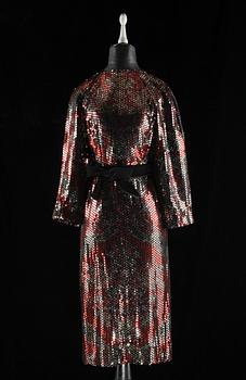 1229. A tinseldress by Chanel from autumn/winter 1982-83.