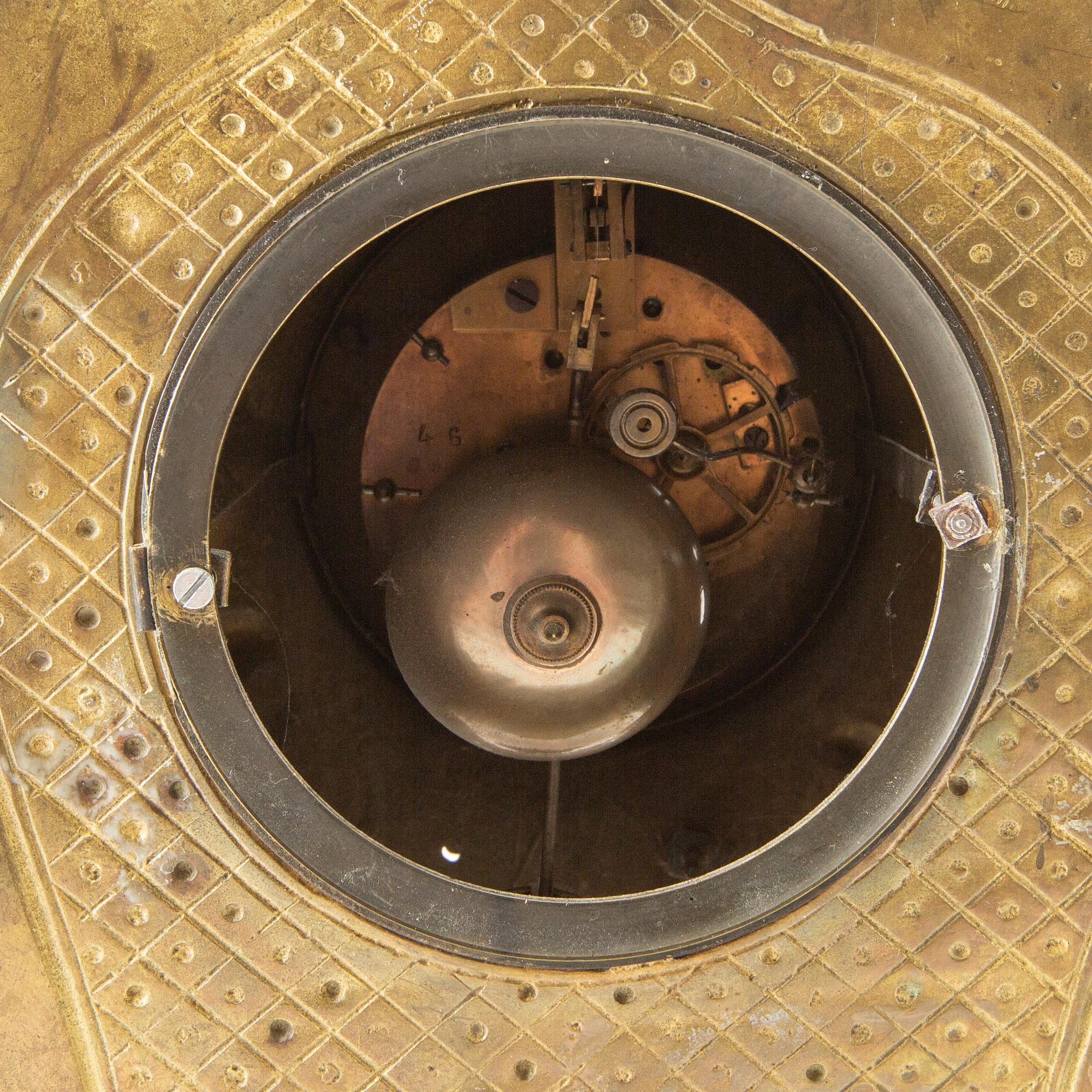 Bordspendyl Louis XV-stil 1900-talets första hälft.