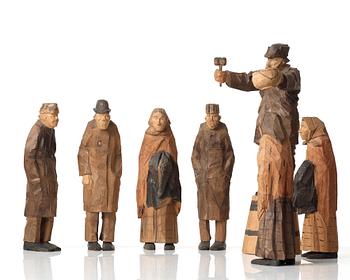 AXEL PETERSSON DÖDERHULTARN, group of wood sculptures, 7 pieces. Signed and five dated 1918.