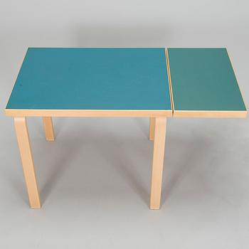 Alvar Aalto, A mid-20th century drop leaf table and three chairs for O.Y. Huonekalu-ja Rakennustyötehdas A.B.