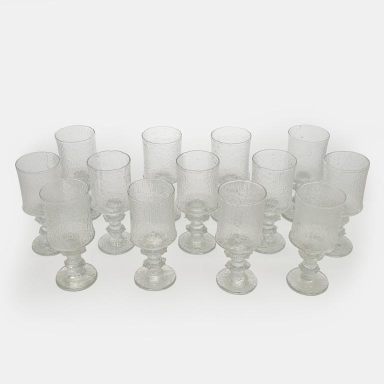 . Timo Sarpaneva, dricksglas, 13 st, "Juhlalasi" 2140, Iittala.