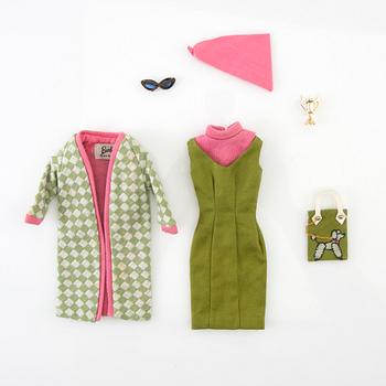 Barbiekläder 4 set. vintage bl a "Dinner at Eight" Mattel 1963-64. "Nighty Negligée" Mattel 1959-64.