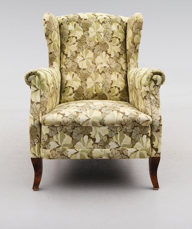 ÖRONLAPPSFÅTÖLJ, 1900-talets mitt.