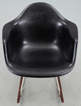 GUNGSTOL, Charles & Ray Eames, Zenith, 1900-talets andra hälft.