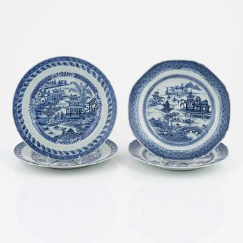 A group of four blue and white porcelain plates,  Qing dynasty, Jiaqing (1796-1820).