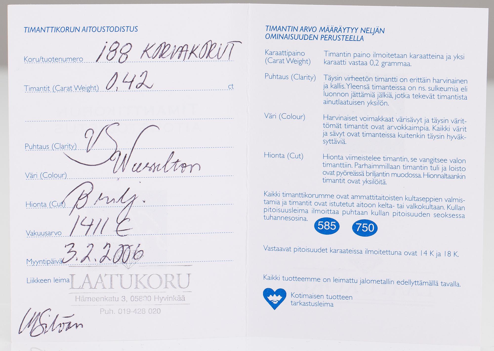 ÖRHÄNGEN, 14K vitguld, diamanter ca 0.42 ct tot. Silván.