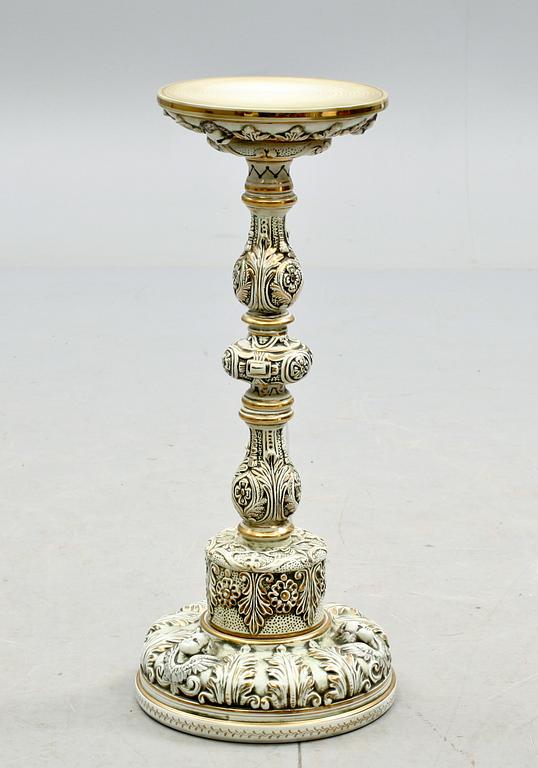 PIEDESTAL, flintgods, Capodimonte, Italien, 1900-talets andra hälft.