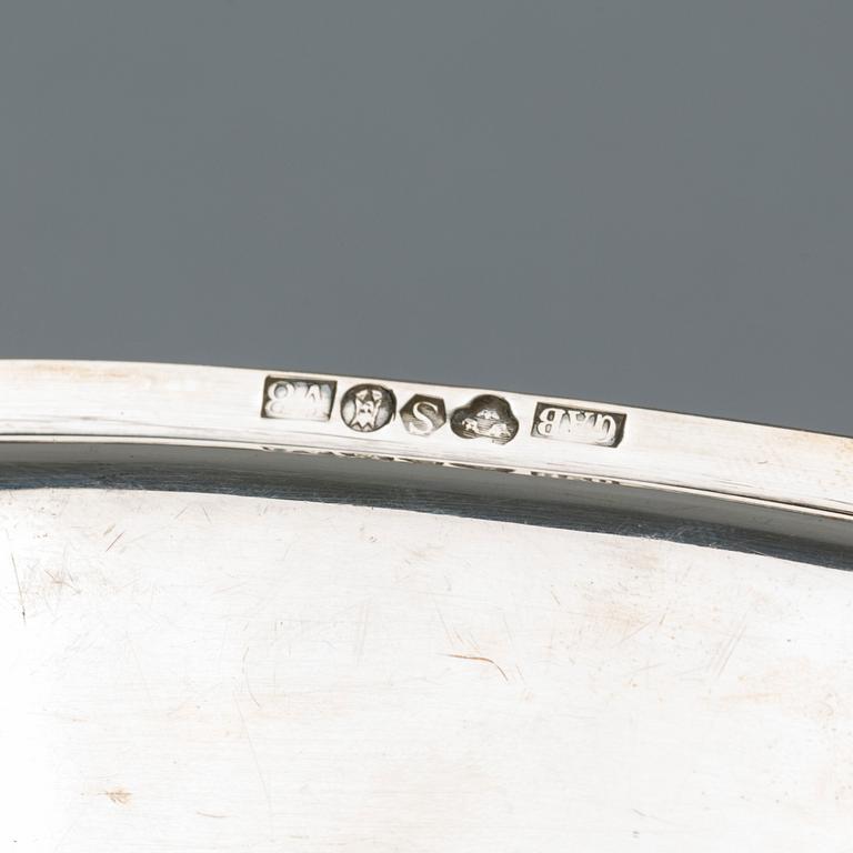BRICKA, GAB Stockholm 1947, silver, vikt 600 g.
