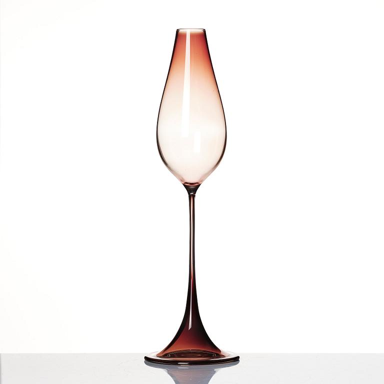 Nils Landberg, a 'Tulip' glass goblet, Orrefors, Sweden 1950s.