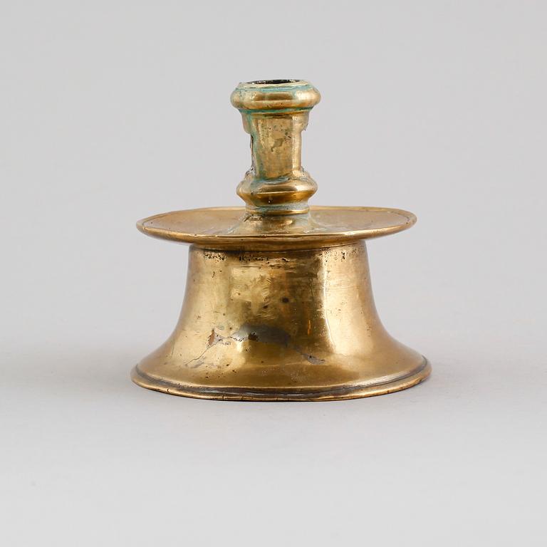 LJUSSTAKE, mässing, 1500-tal.