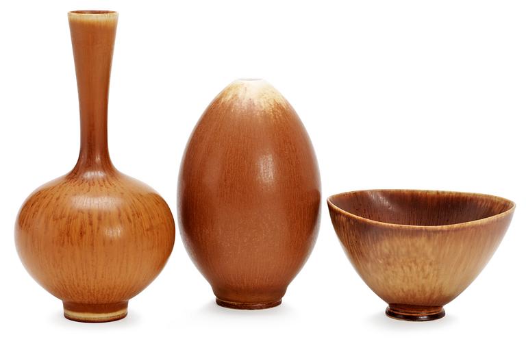 Two Berndt Friberg stoneware vases and a bowl, Gustavsberg 1951-65.