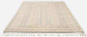 Märta Måås-Fjetterström, matta, "Vita spetsporten", reliefflossa, ca 270 x 164 cm, signerad AB MMF A.C.E. C 1962.