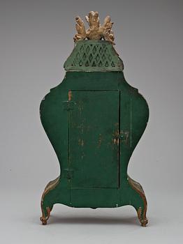 BORDSUR, av Jonas Ekström (mästare i Stockholm 1766, död 1769). Rokoko.